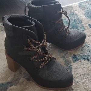 SOREL BOOTS
